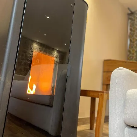 La Coquette Du Bois - Wifi, Cosy, Familial, Calme, Bord De Foret * Chenereilles