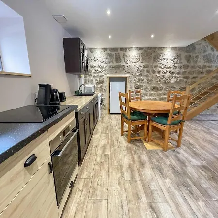 La Coquette Du Bois - Wifi, Cosy, Familial, Calme, Bord De Foret Holiday home Chenereilles