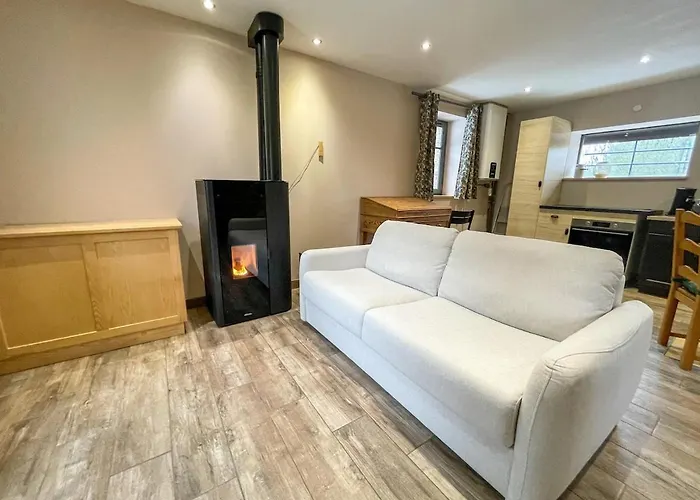 La Coquette Du Bois - Wifi, Cosy, Familial, Calme, Bord De Foret * Chenereilles